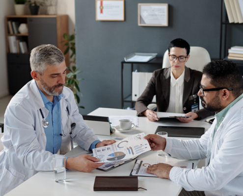 Benefits professionals reviewing pharmacy benefit contract terms, data access and implementation requirements to assess how much control employers have over their PBM strategy.