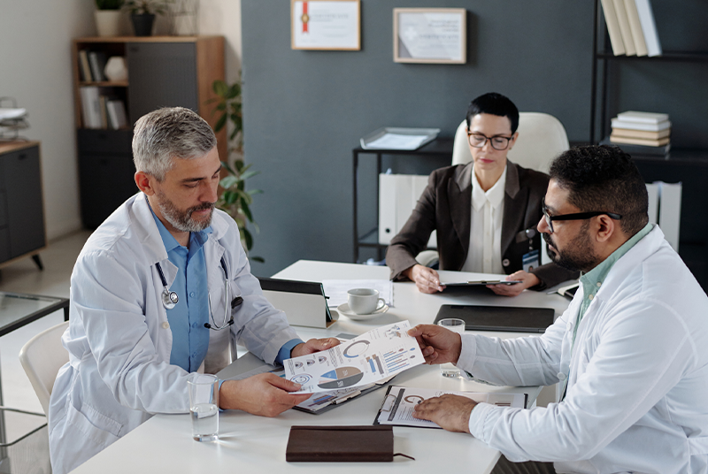 Benefits professionals reviewing pharmacy benefit contract terms, data access and implementation requirements to assess how much control employers have over their PBM strategy.